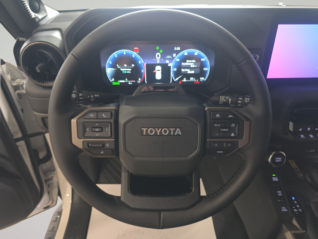 New 2027 Toyota Land Cruiser w/ Premium Package AWD/4WD image 14