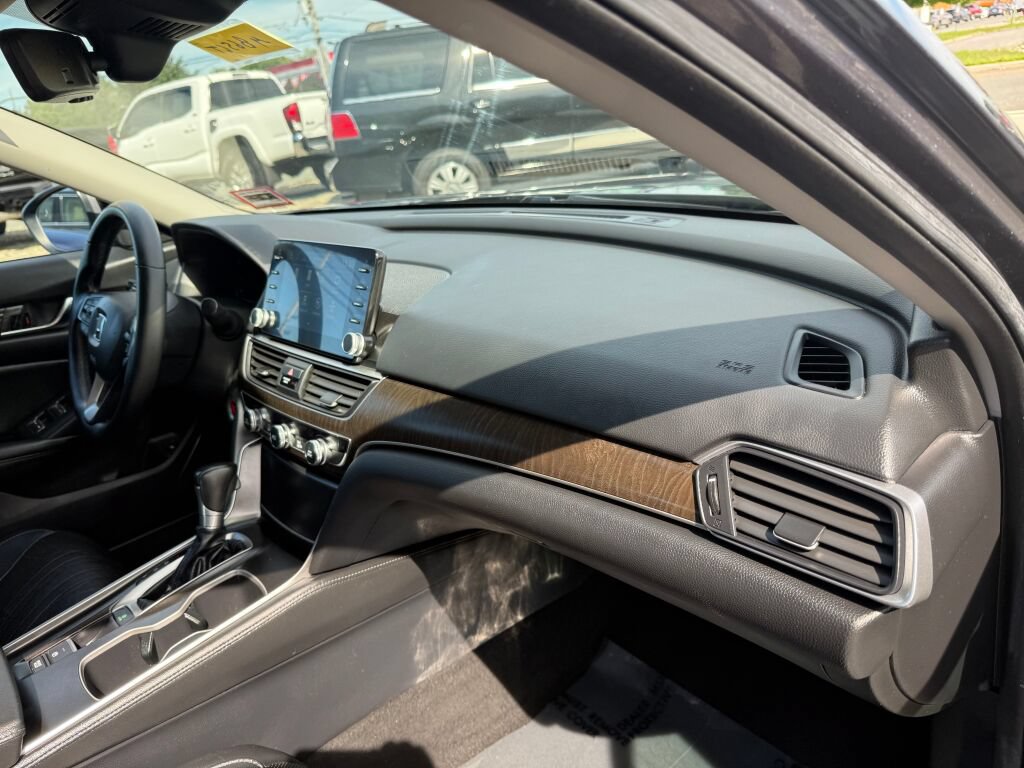 Used 2019 Honda Accord EX-L image 30