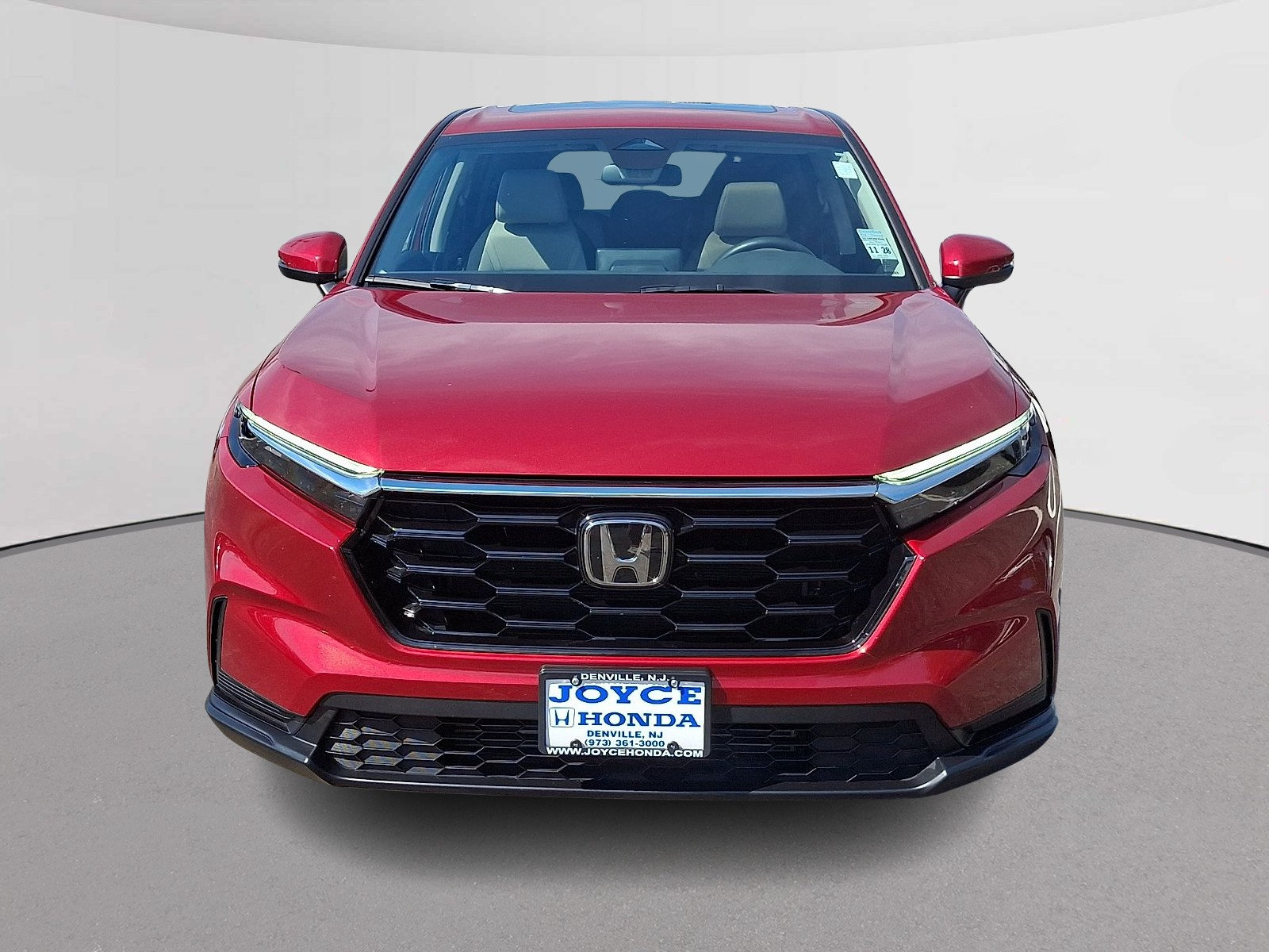 Used 2024 Honda CR-V EX image 3