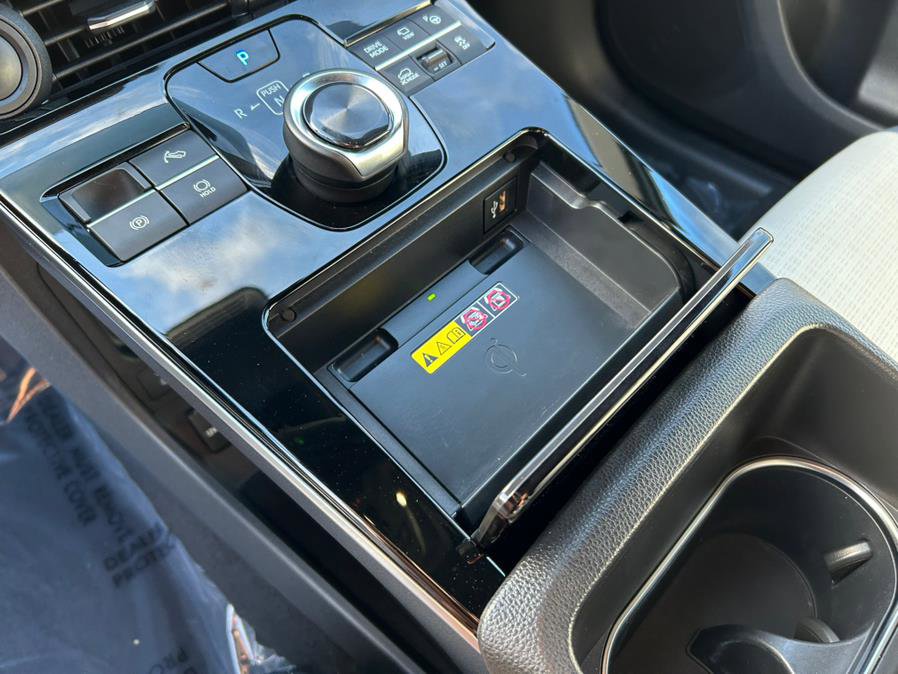 Used 2023 Subaru Solterra AWD image 23