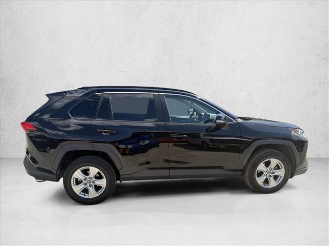 Used 2021 Toyota RAV4 XLE FWD image 6