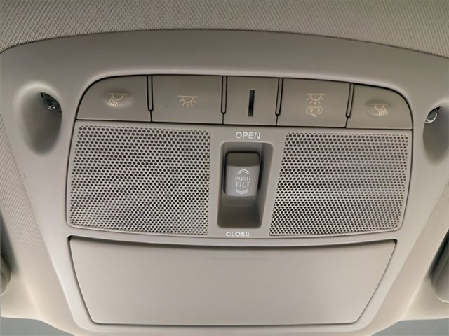 Used 2016 Nissan Murano Platinum w/ Platinum Technology Package image 25