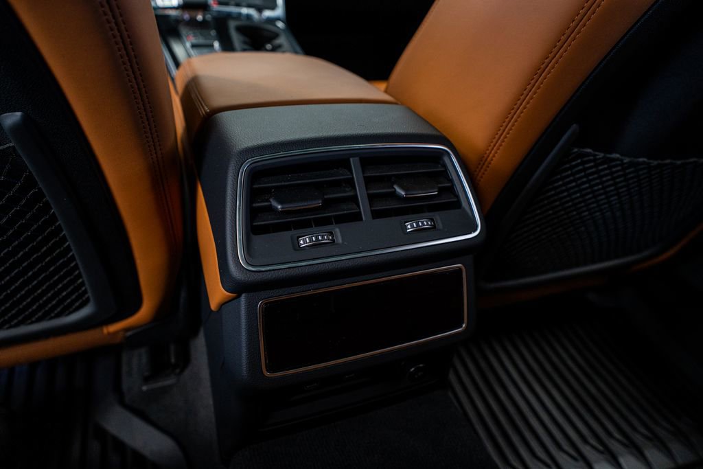 Used 2024 Audi RS 6 performance image 57