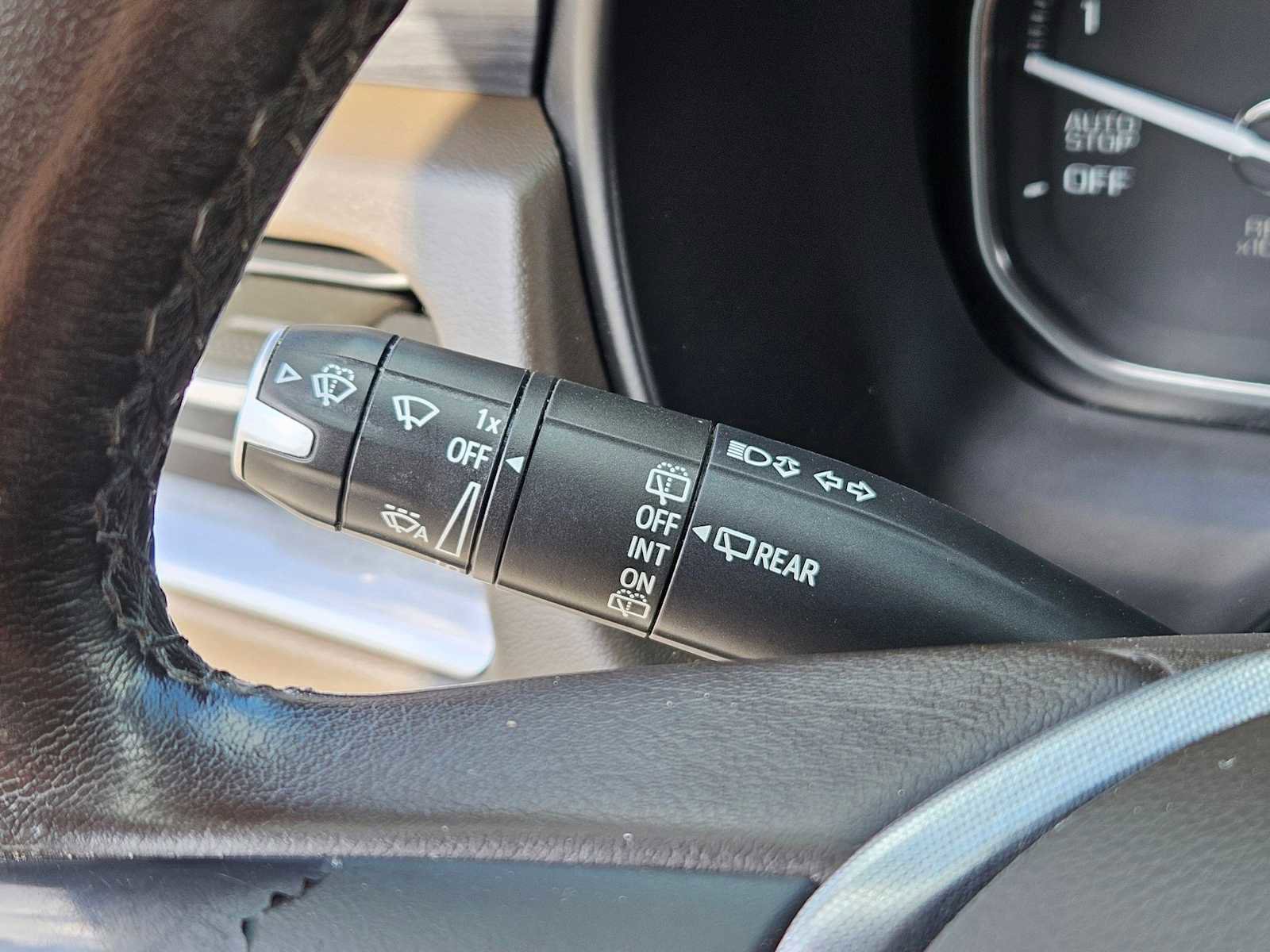 Used 2021 GMC Yukon SLT image 27