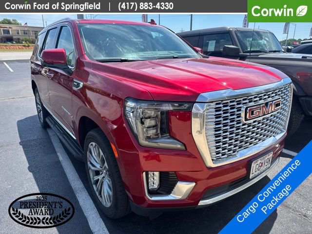 Used 2021 GMC Yukon Denali w/ LPO, Illumination Package AWD/4WD image 3