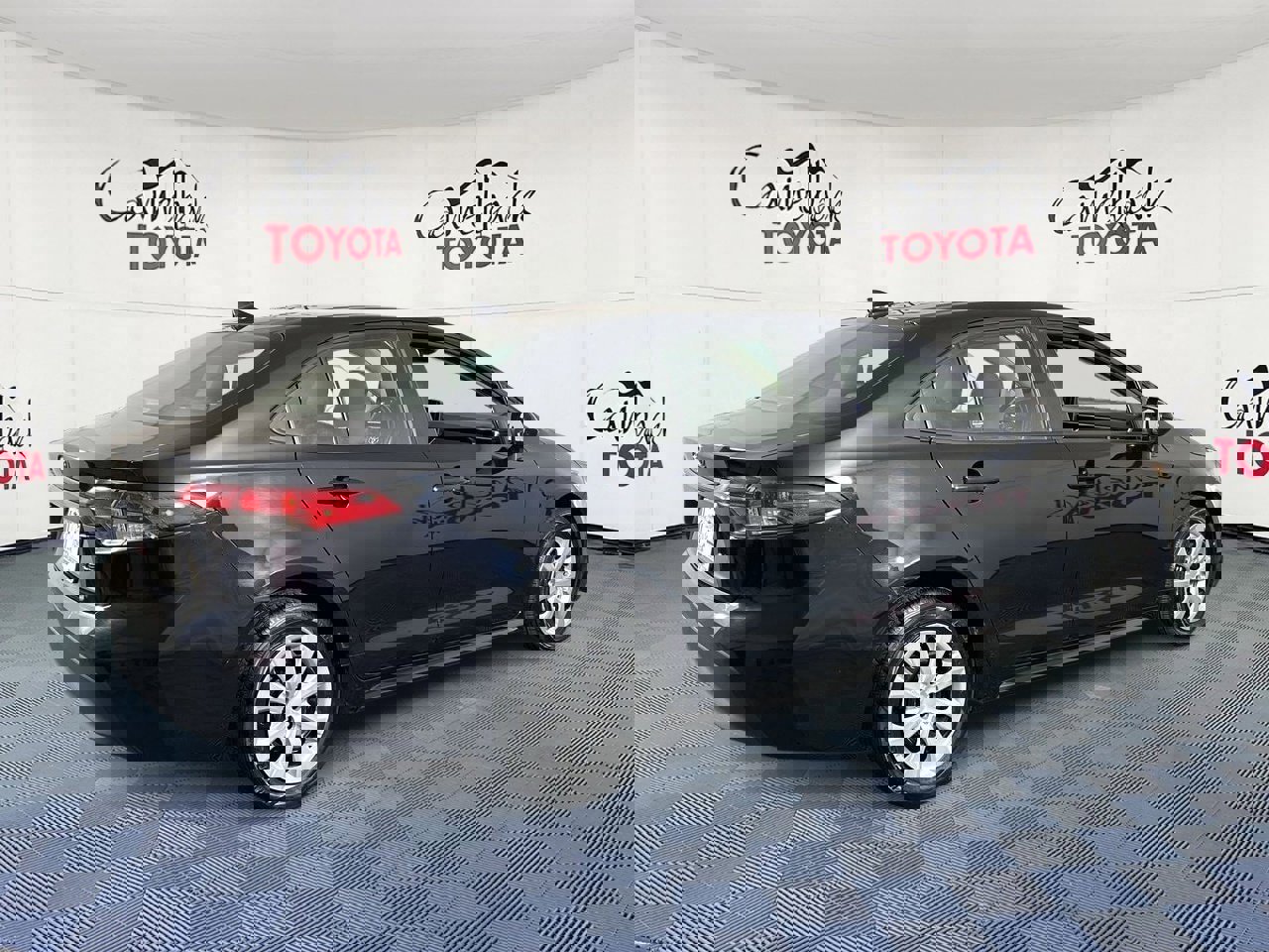 Used 2024 Toyota Corolla LE image 7