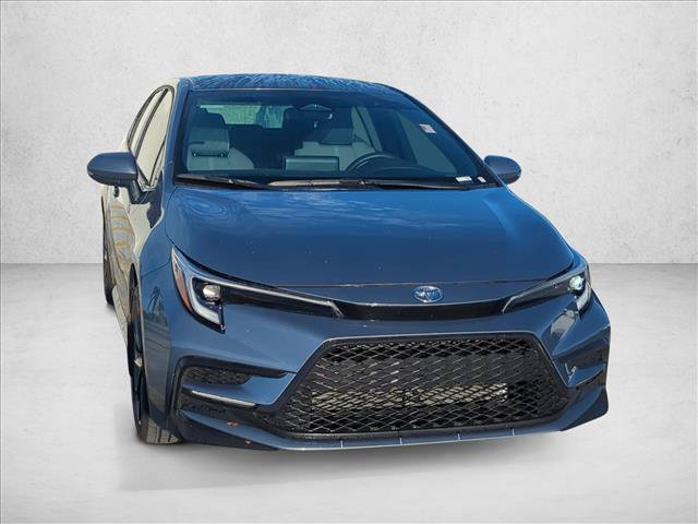 Certified 2026 Toyota Corolla SE FWD image 3