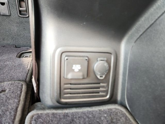 Used 2022 Toyota 4Runner SR5 image 18