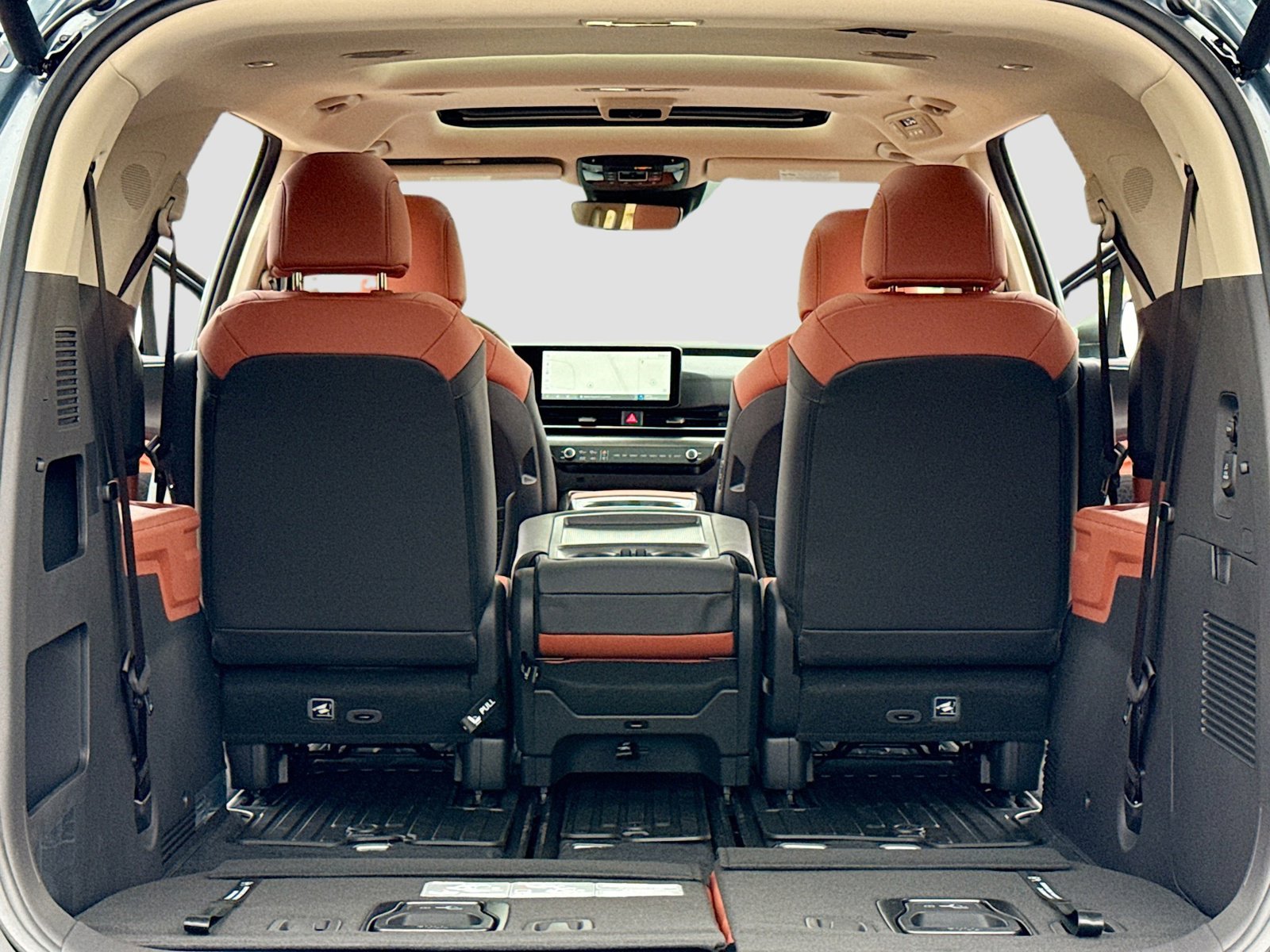 New 2026 Kia Carnival SX w/ SX Dark Edition Package image 7