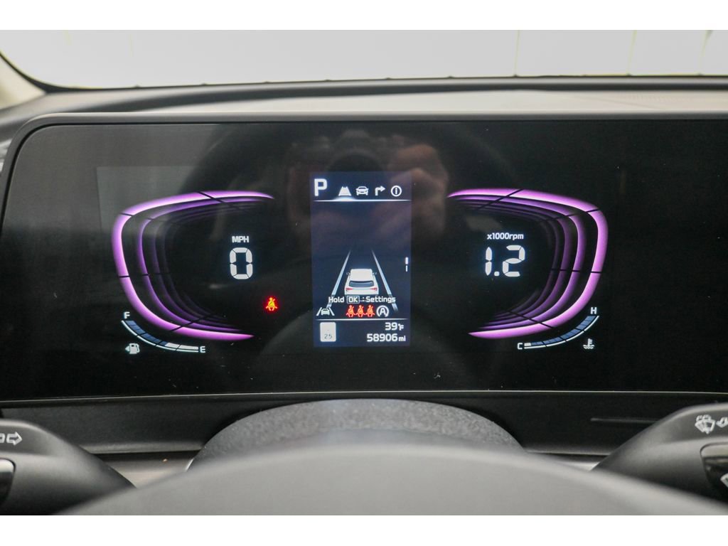 Used 2023 Kia Sportage EX image 12