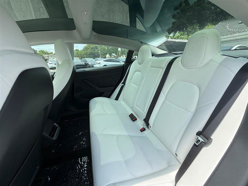 Used 2023 Tesla Model 3 Standard Range RWD image 13