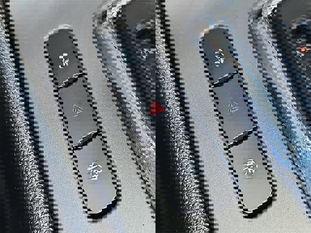 Used 2012 Ford Mustang Premium image 21