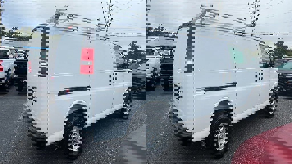 New 2025 Chevrolet Express 2500 w/ Communications Package image 5