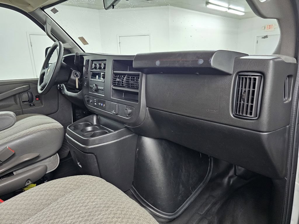 Used 2023 Chevrolet Express 3500 LS RWD image 11