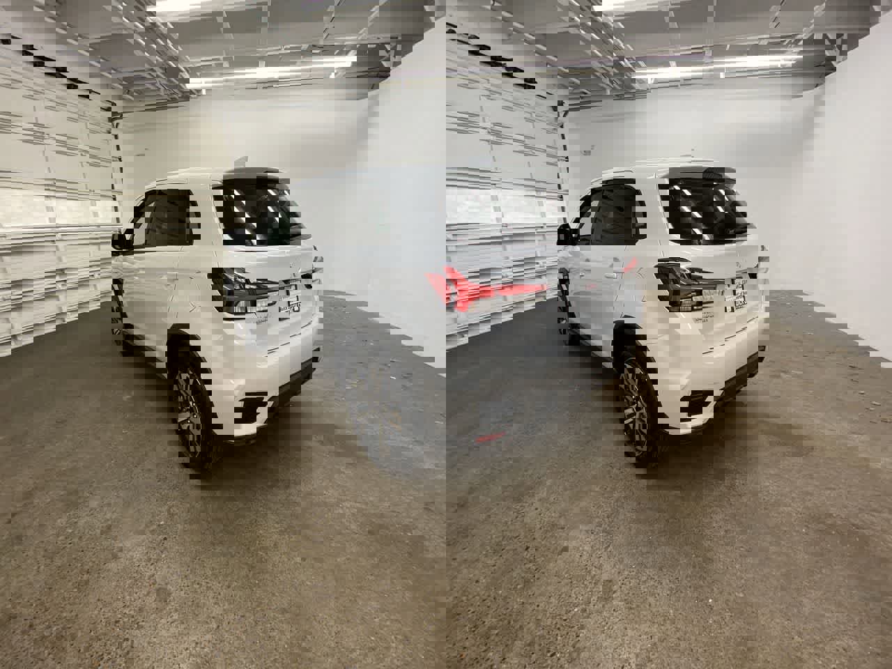 Used 2025 Mitsubishi Outlander Sport ES image 4