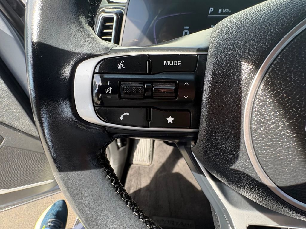 Used 2023 Kia Sportage EX image 15