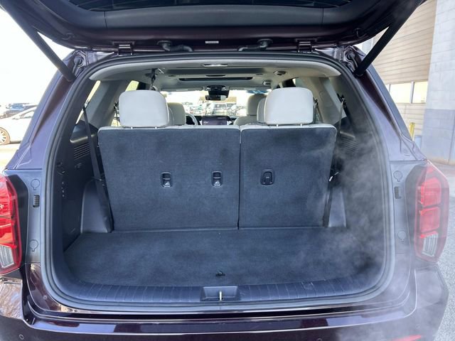 Used 2024 Hyundai Palisade Limited image 14