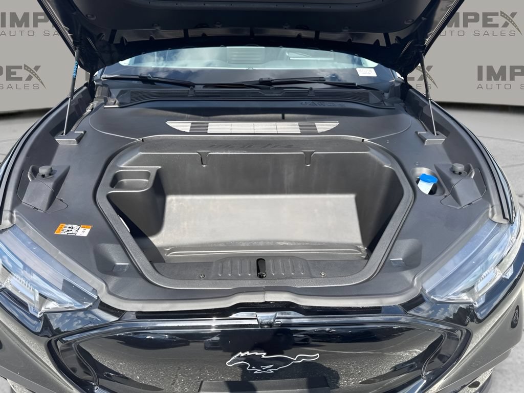 Used 2025 Ford Mustang Mach-E Premium AWD/4WD image 28