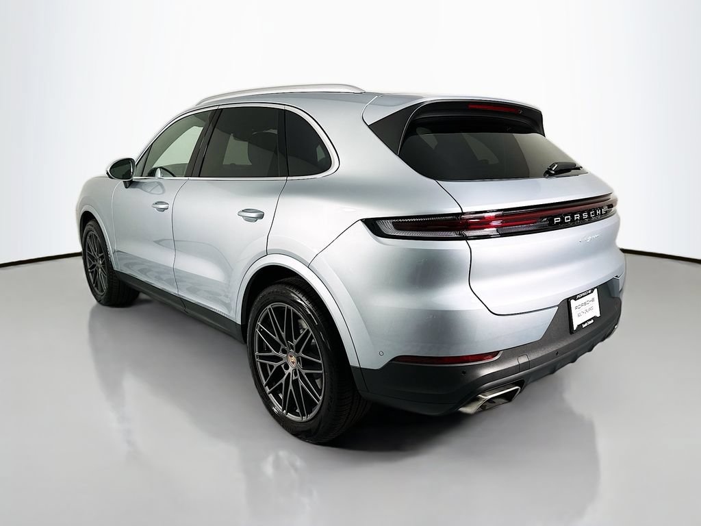 New 2026 Porsche Cayenne AWD/4WD image 3