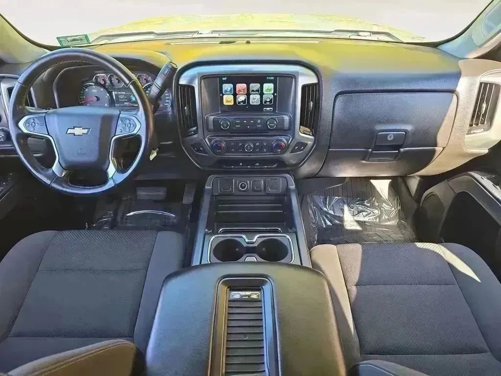 Used 2018 Chevrolet Silverado 1500 LT w/ All Star Edition image 10