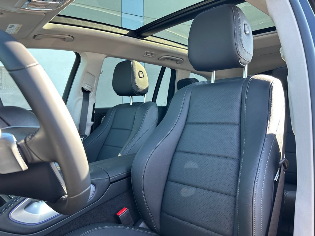 New 2026 Mercedes-Benz GLS 450 4MATIC image 15