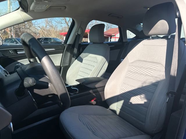 Used 2016 Ford Fusion S image 10