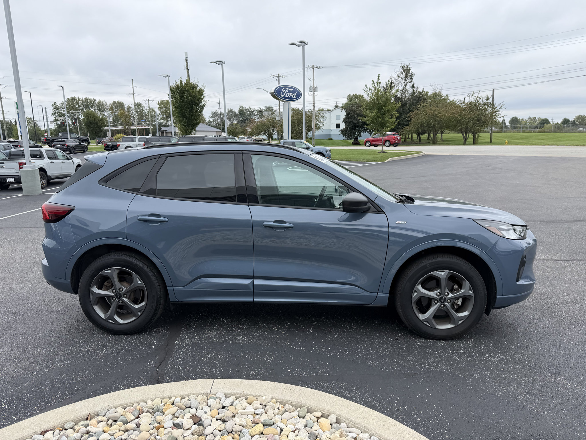 Used 2024 Ford Escape ST-Line w/ Tech Pack #1 AWD/4WD image 5