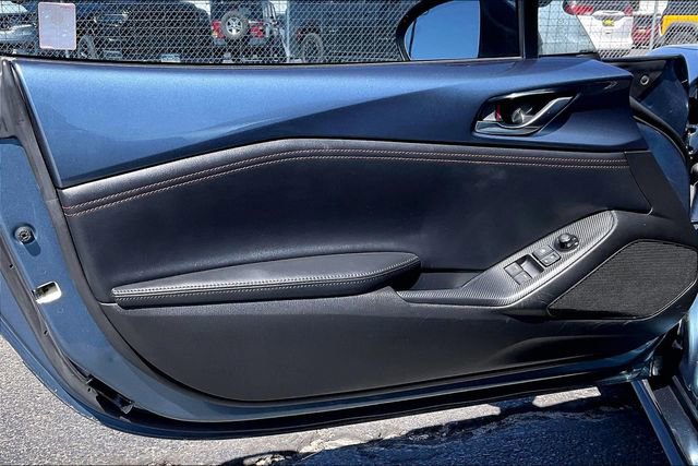 Used 2016 MAZDA MX-5 Miata Grand Touring RWD image 18