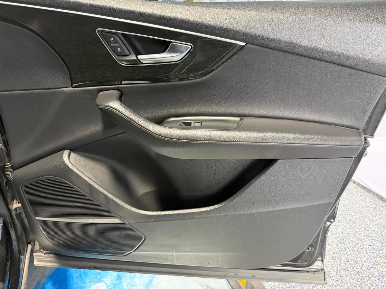 Used 2023 Audi Q7 3.0T Premium Plus image 27