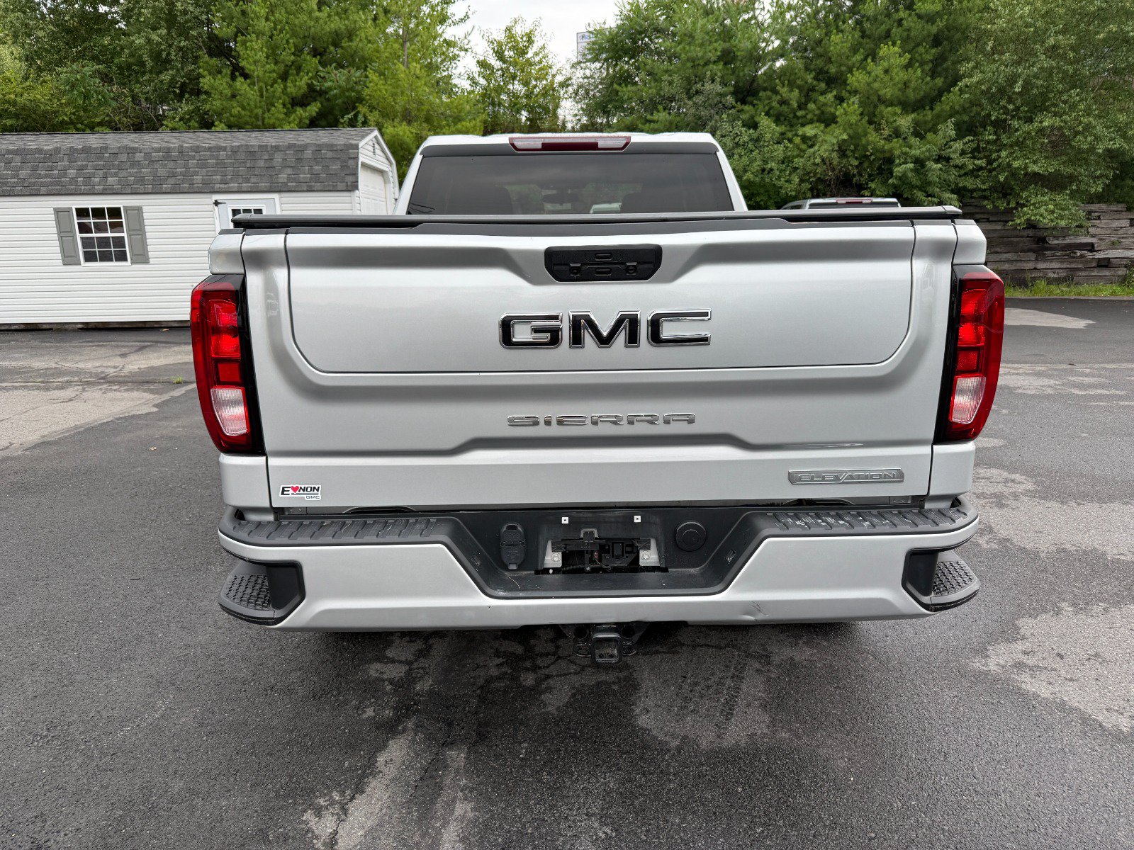 Certified 2022 GMC Sierra 1500 Elevation w/ LPO, Elevation Black Package AWD/4WD image 4