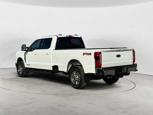 Used 2025 Ford F350 Lariat w/ FX4 Off-Road Package AWD/4WD image 3