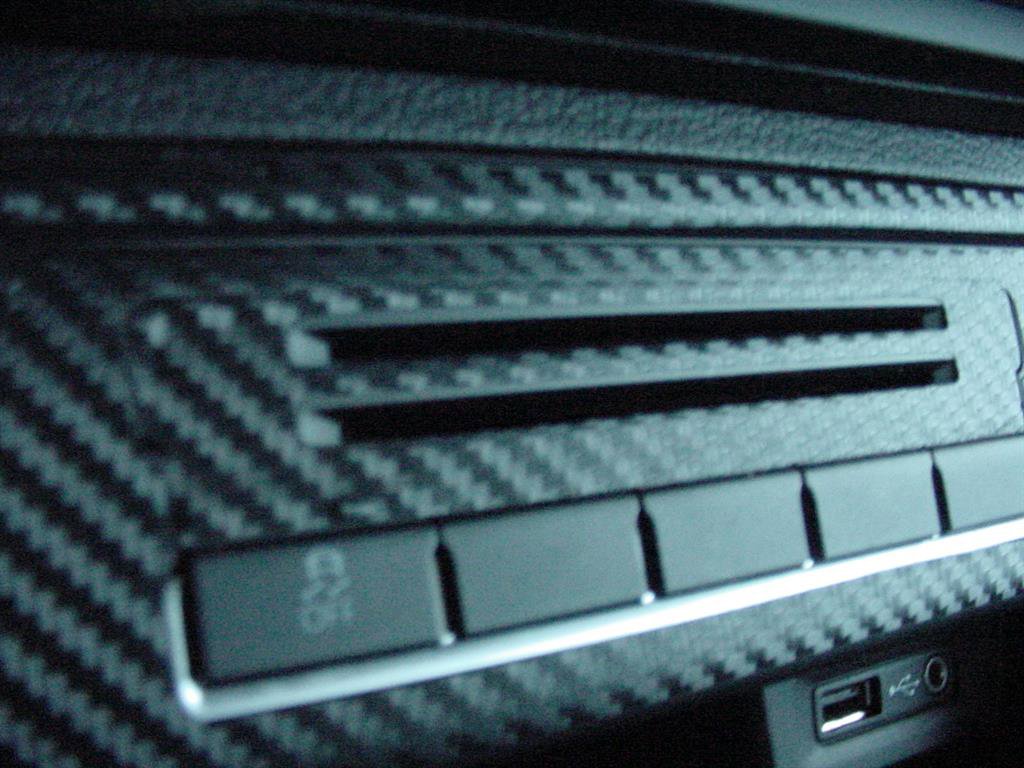 Used 2017 Volkswagen Tiguan Sport image 11