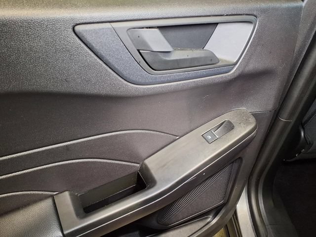 Certified 2022 Ford Escape SE w/ SE Sport Appearance Package FWD image 22