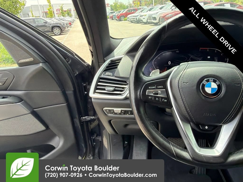 Used 2019 BMW X5 xDrive50i w/ Parking Assistance Package AWD/4WD image 26