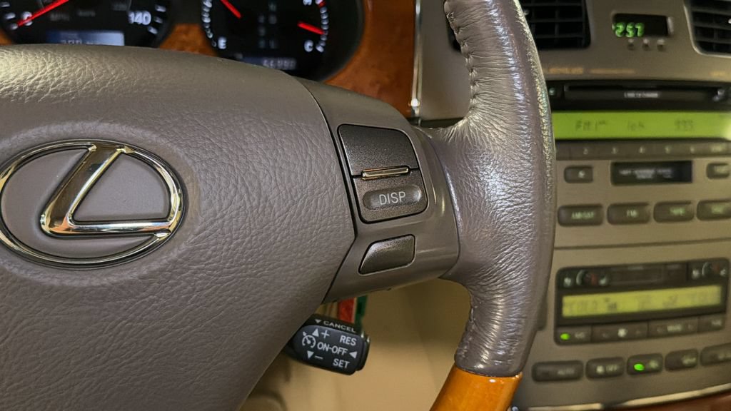 Used 2005 Lexus ES 330 FWD image 21