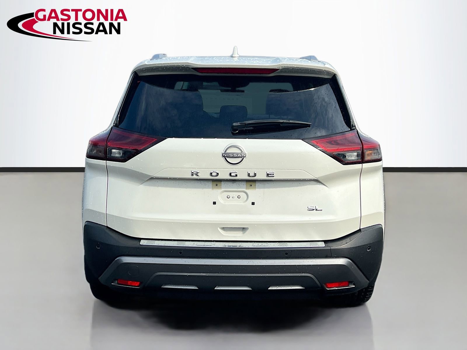 Used 2023 Nissan Rogue SL w/ SL Premium Package image 7