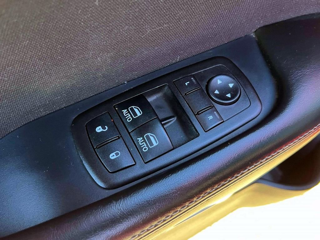 Used 2015 Dodge Challenger R/T w/ Quick Order Package 28B R/T image 13