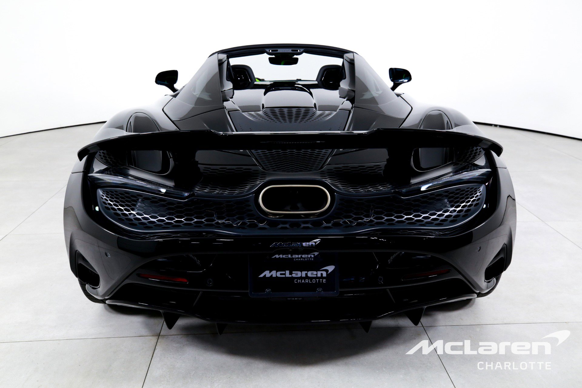 New 2026 McLaren 750S image 9