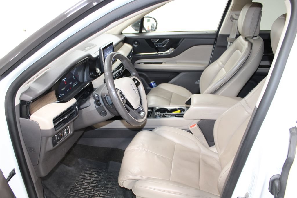 Used 2020 Lincoln Corsair Reserve w/ Equipment Group 202A AWD/4WD image 19