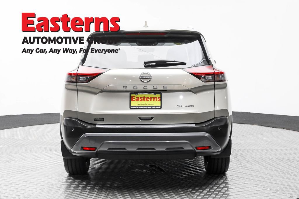 Used 2022 Nissan Rogue SL w/ SL Premium Package image 6