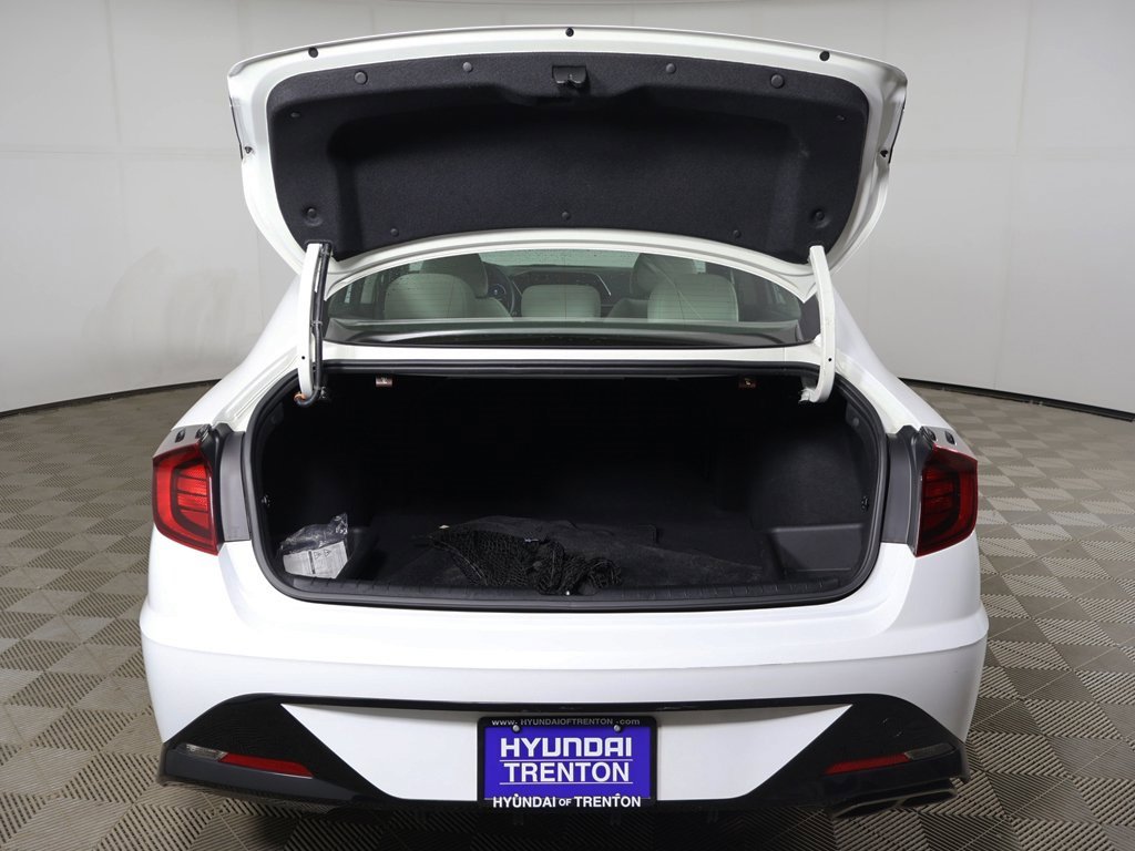 Used 2023 Hyundai Sonata SEL w/ Convenience Package image 16