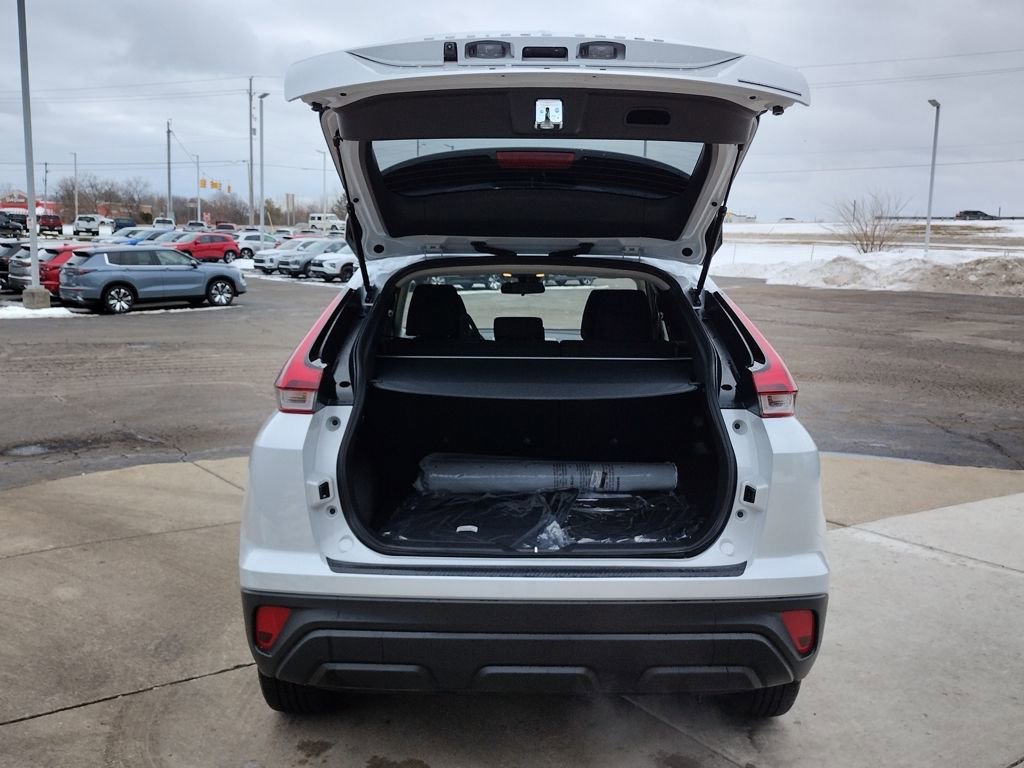 New 2026 Mitsubishi Eclipse Cross LE image 16