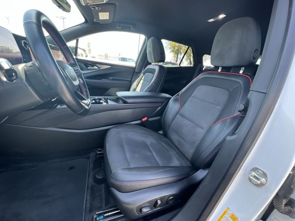 Certified 2024 Chevrolet Blazer EV RS AWD/4WD image 22