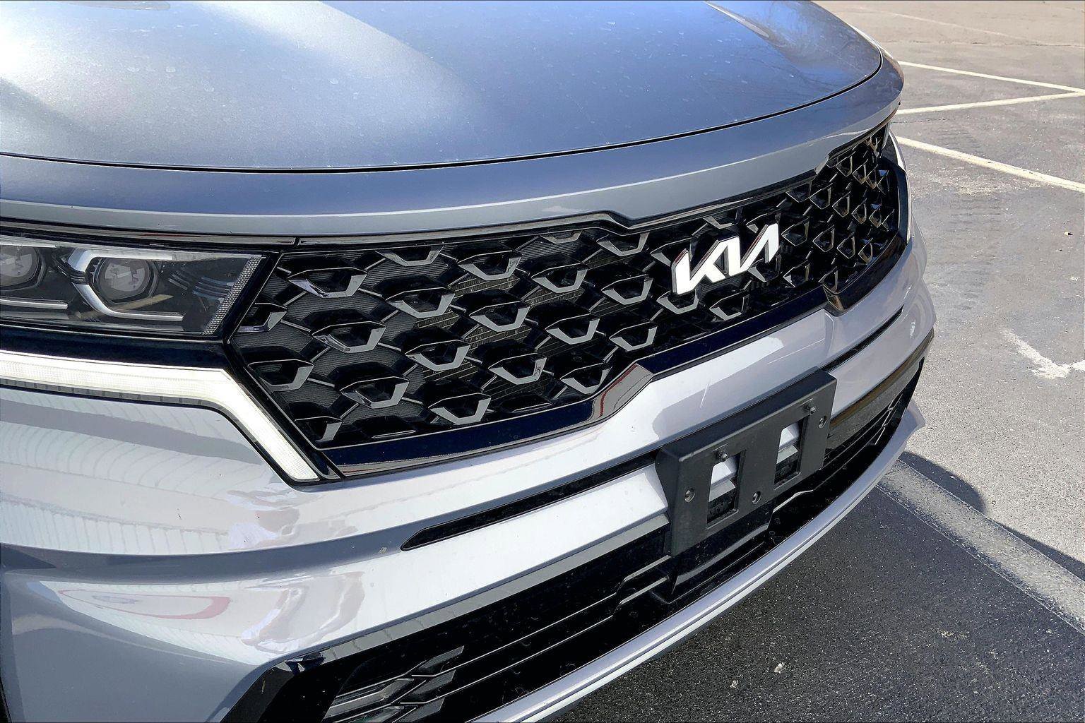 Used 2023 Kia Sorento SX image 27