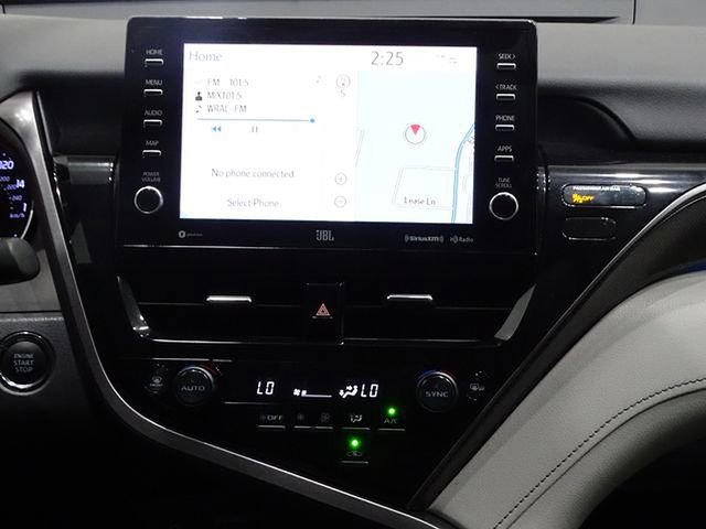 Used 2021 Toyota Camry XSE w/ Navigation Package image 31