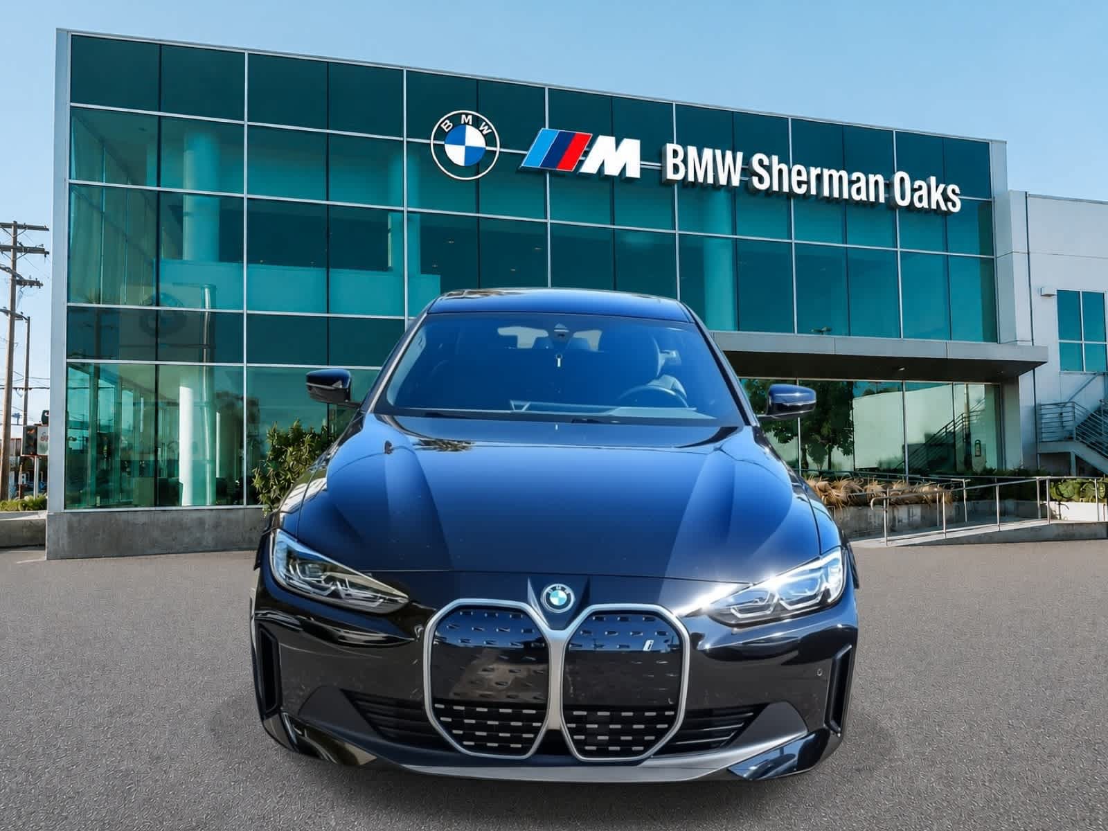 Certified 2023 BMW i4 eDrive35 w/ Premium Package RWD image 2