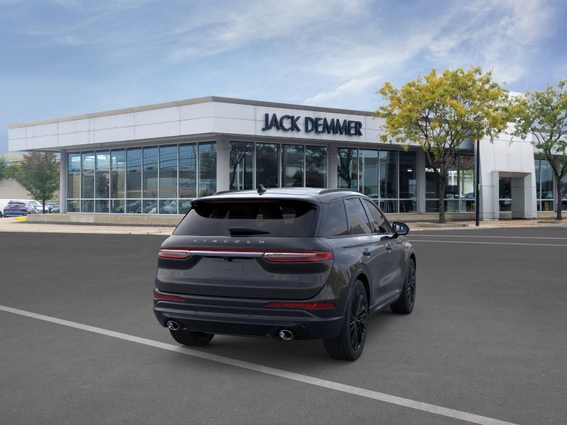 New 2026 Lincoln Corsair Premiere image 8