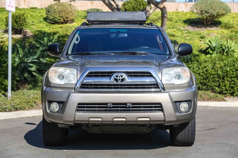 Used 2006 Toyota 4Runner SR5 RWD image 2