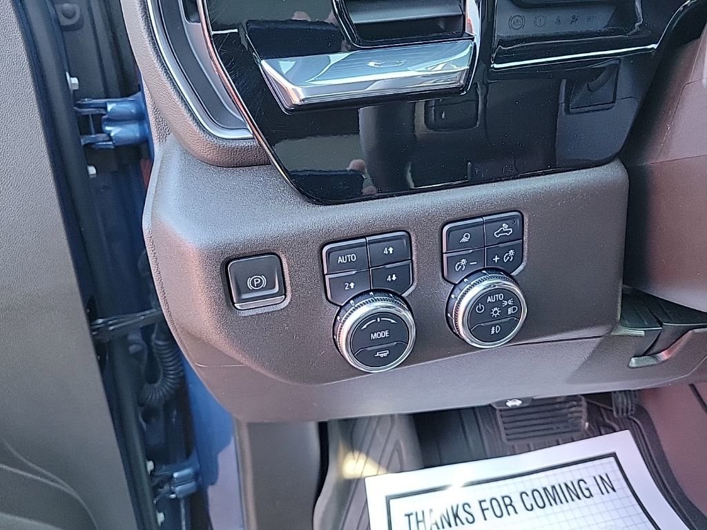 Used 2024 GMC Sierra 1500 SLT image 7