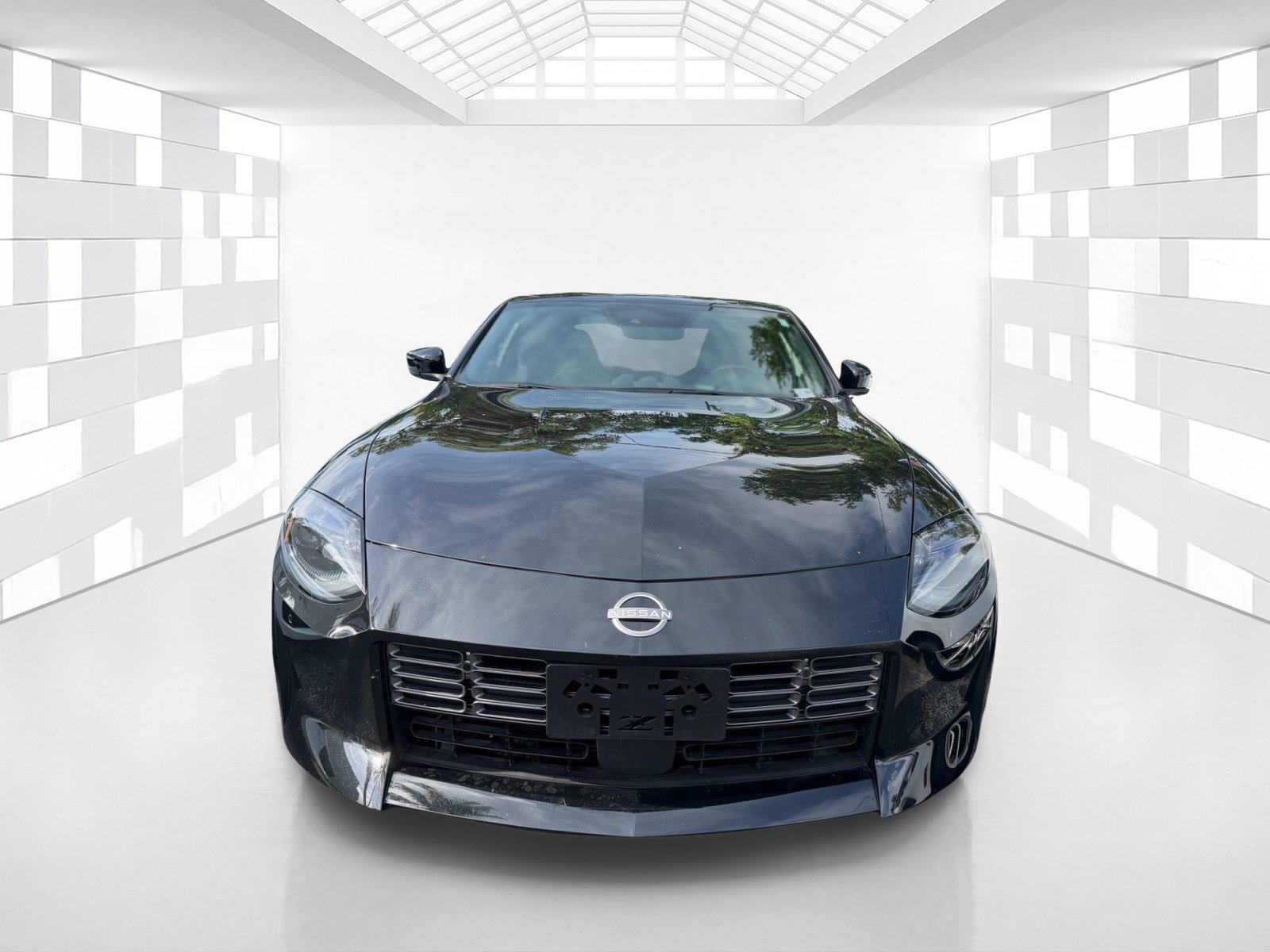 Certified 2025 Nissan Z Performance w/ Floor Mat Package RWD image 2